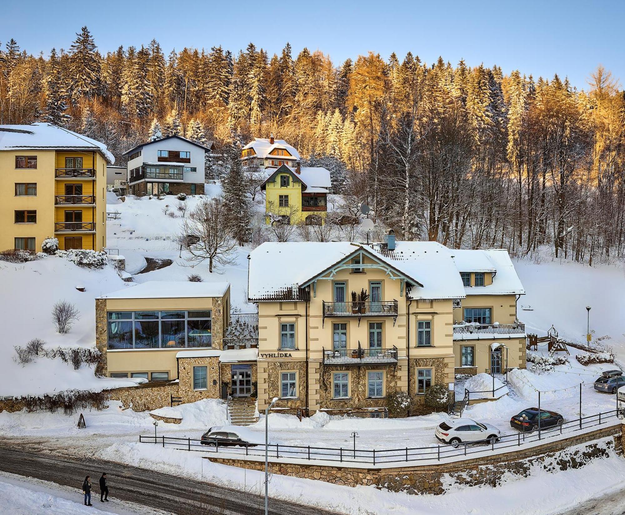 Hotel Vyhlídka Janske Lazne Exterior foto