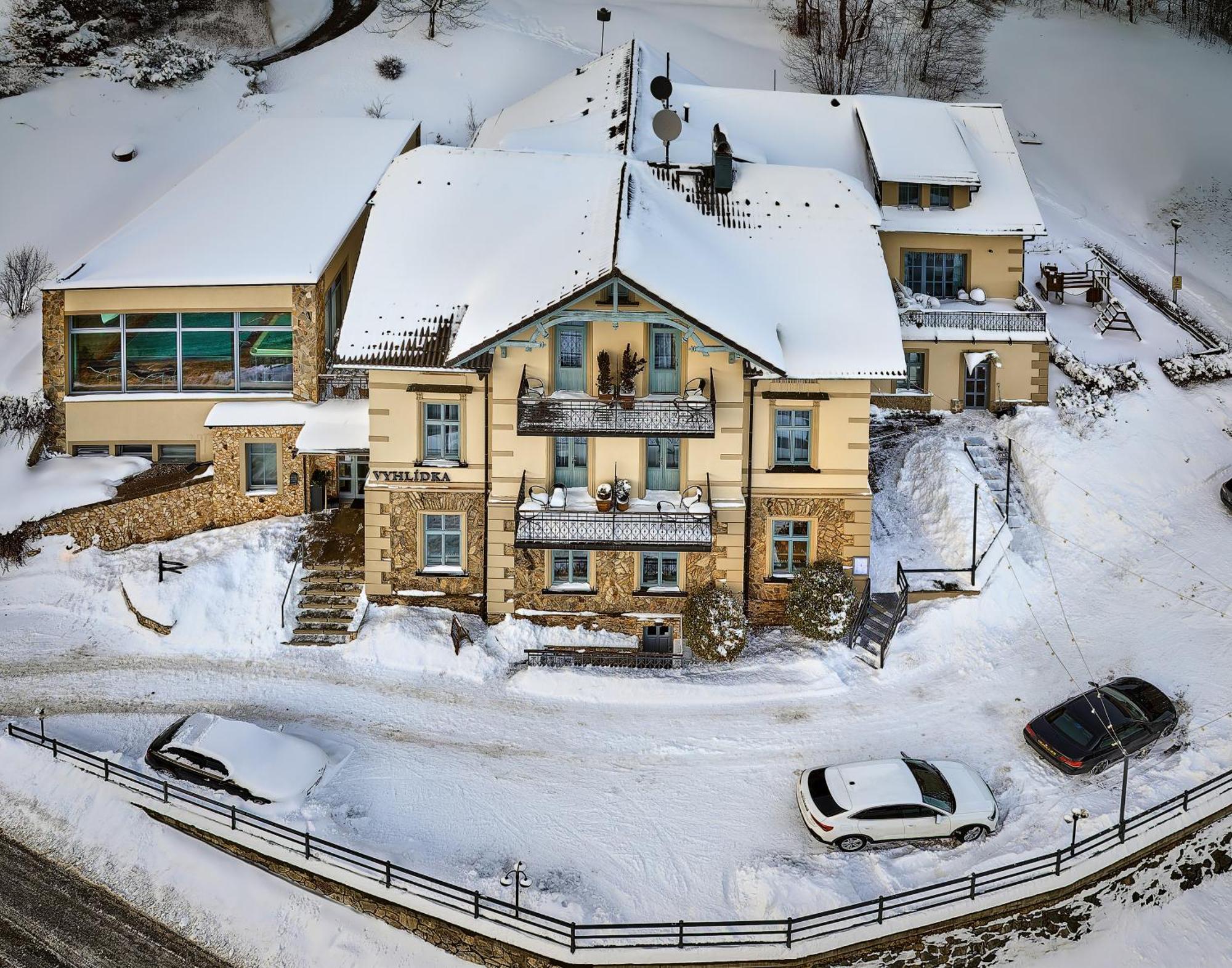 Hotel Vyhlídka Janske Lazne Exterior foto